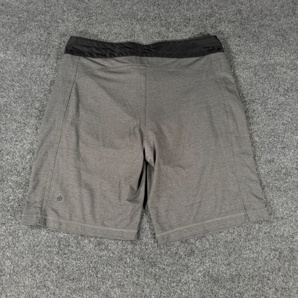 Lululemon Current State Board Shorts Mens 34 Gray Black Swim Trunks Surfing